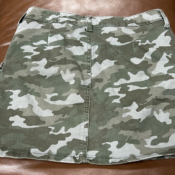 skort/skirt bundle (3) size 12 - Picture 6 of 9